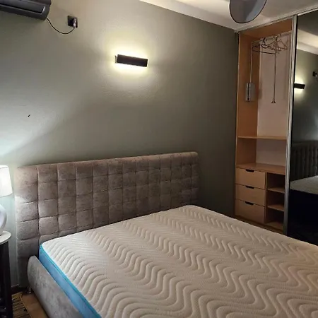 Jagiellonska Boutique Residences شقة